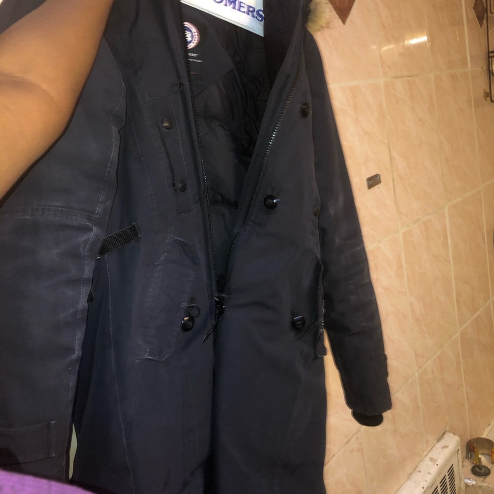 100% Authentic Canada Goose